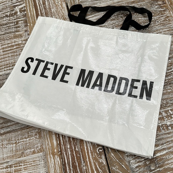 Steve Madden - Sandals - GUC - Picture 8 of 10